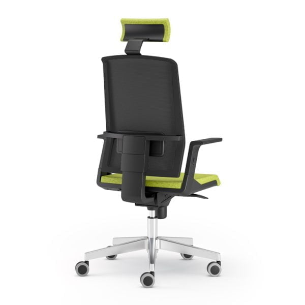 Sturdy and durable office chair with wheels designed to withstand heavy use.