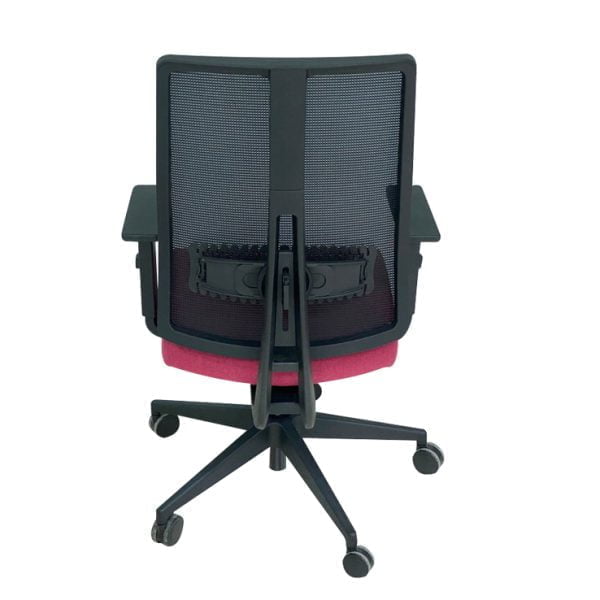 High-quality office chair with wheels for smooth movement and flexibility.