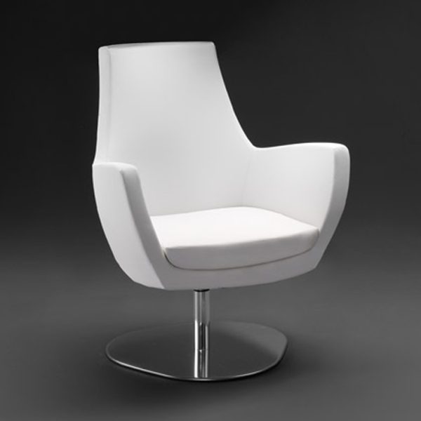 lounge armchair, a harmonious balance of elegance and relaxation.