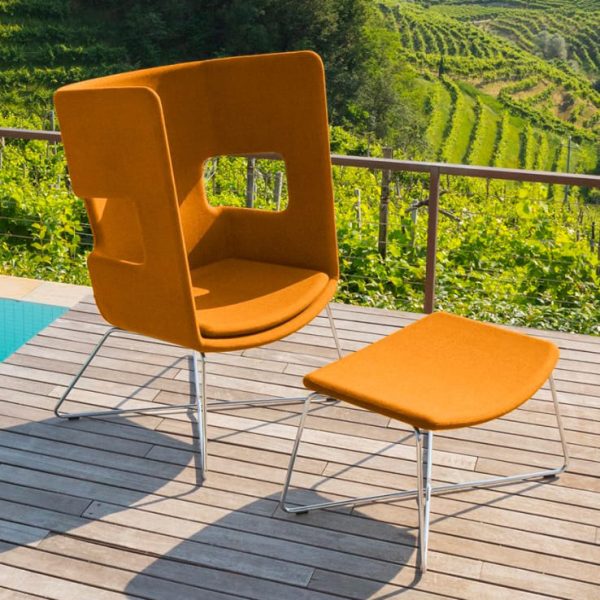 poppea plus privacy chair