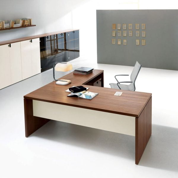 L-shaped desk for a manager office
