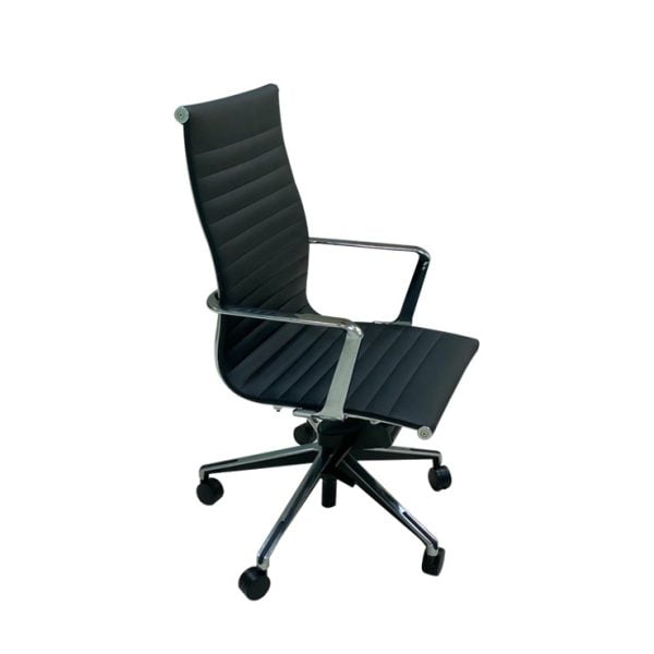 Adjustable and stylish office meeting chair on wheels, providing personalized comfort during meetings.