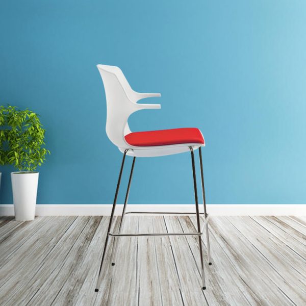 Frill stool with curved seat and back