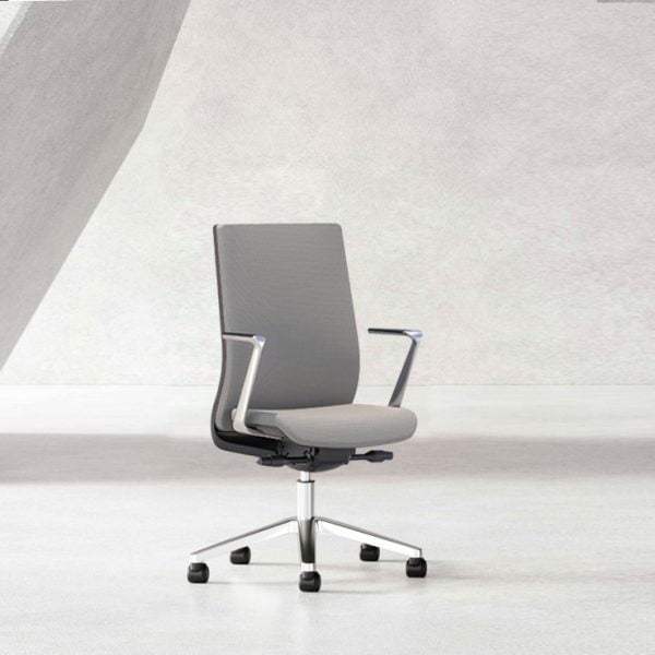 Stay productive and comfortable throughout the workday with our office chair designed for easy mobility.